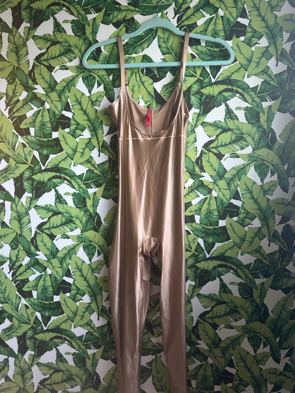 Shapewear Bodysuit in Champagne — SPANX